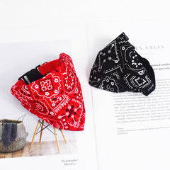 Pet Saliva Towel  Retractable Triangle Scarf Collar  Printed Triangle Saliva Towel  Pet Supplies